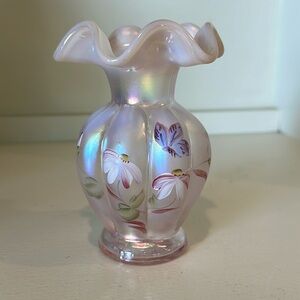 Fenton opalescent light pink ruffled melon vase 5” signed D Wright